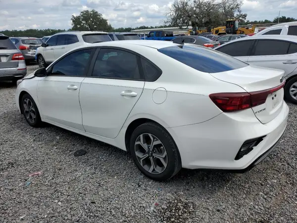 3KPF24AD2KE006129 2019 KIA FORTE - Image 2
