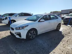 3KPF24AD2KE008754 2019 KIA FORTE