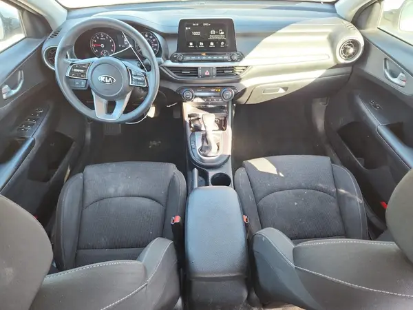3KPF24AD2KE008754 2019 KIA FORTE - Image 8