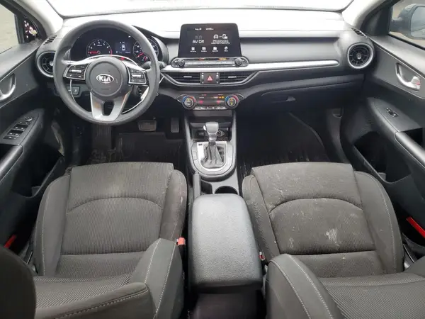 3KPF24AD2KE010231 2019 KIA FORTE - Image 8