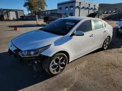 3KPF24AD2KE013579 2019 KIA FORTE