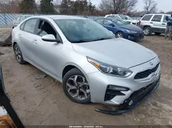 3KPF24AD2KE018832 2019 KIA FORTE