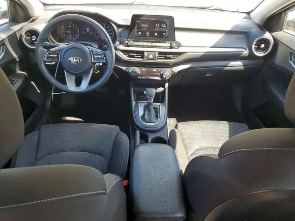 3KPF24AD2KE020208 2019 KIA FORTE - Image 8