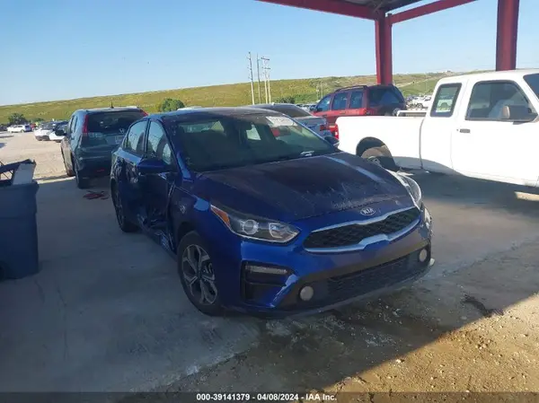 3KPF24AD2KE020256 2019 KIA FORTE - Image 1