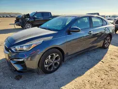 3KPF24AD2KE020676 2019 KIA FORTE