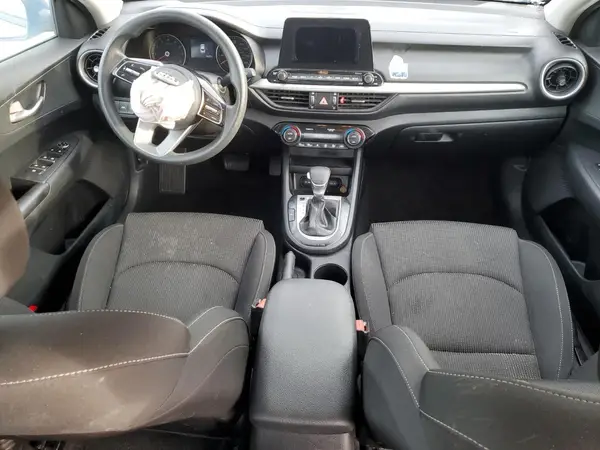 3KPF24AD2KE021147 2019 KIA FORTE - Image 8