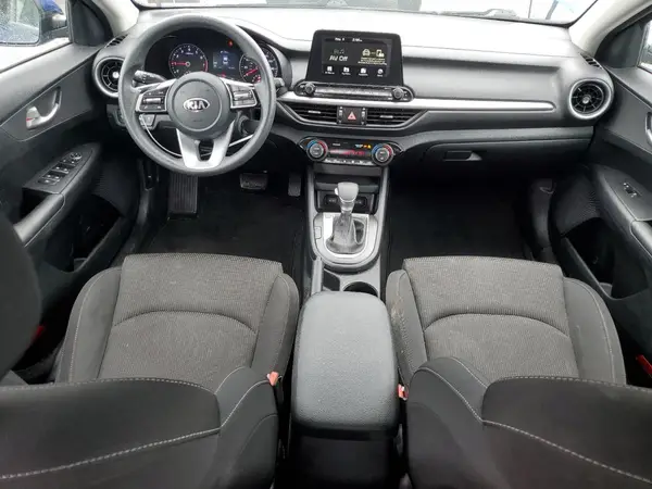 3KPF24AD2KE021214 2019 KIA FORTE - Image 8