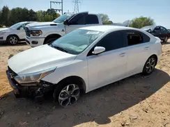 3KPF24AD2KE022864 2019 KIA FORTE