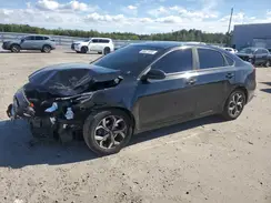 3KPF24AD2KE025585 2019 KIA FORTE