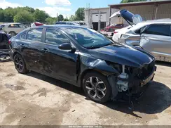 3KPF24AD2KE029927 2019 KIA FORTE