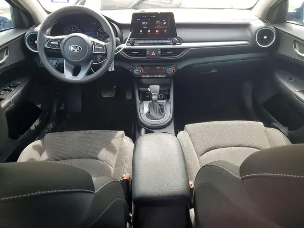 3KPF24AD2KE036067 2019 KIA FORTE - Image 8