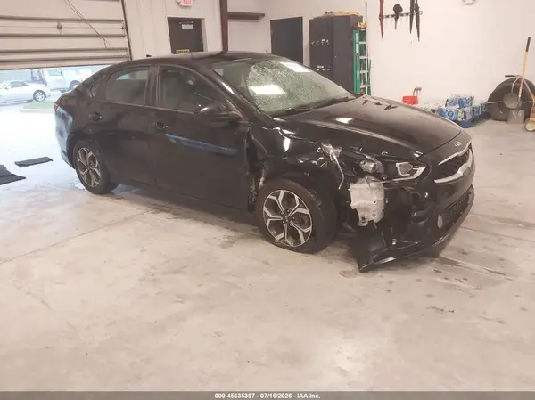 3KPF24AD2KE037266 2019 KIA FORTE - Image 1