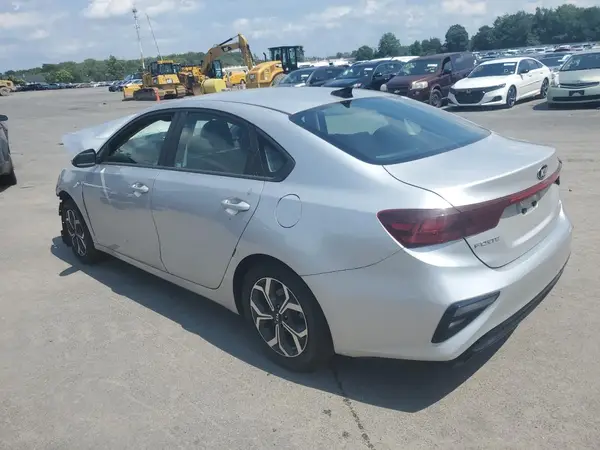 3KPF24AD2KE043407 2019 KIA FORTE - Image 2