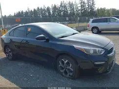 3KPF24AD2KE043942 2019 KIA FORTE