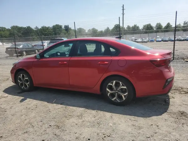 3KPF24AD2KE043990 2019 KIA FORTE - Image 2