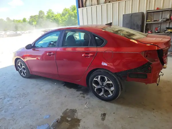 3KPF24AD2KE048249 2019 KIA FORTE - Image 2