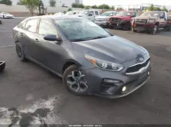 3KPF24AD2KE049126 2019 KIA FORTE