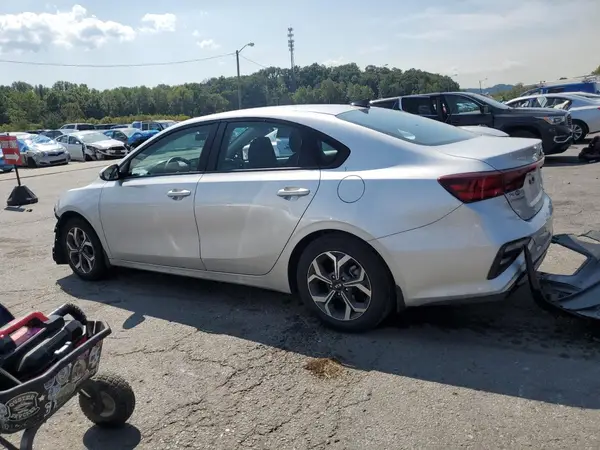 3KPF24AD2KE053273 2019 KIA FORTE - Image 2