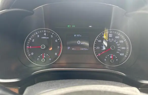 3KPF24AD2KE058831 2019 KIA FORTE - Image 8