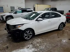 3KPF24AD2KE059963 2019 KIA FORTE