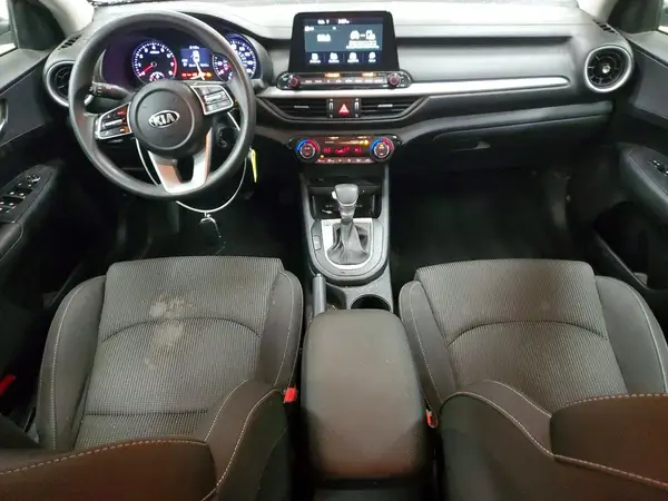 3KPF24AD2KE059963 2019 KIA FORTE - Image 8