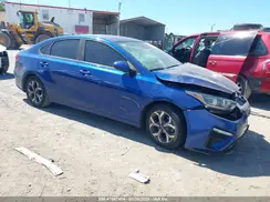 3KPF24AD2KE061065 2019 KIA FORTE