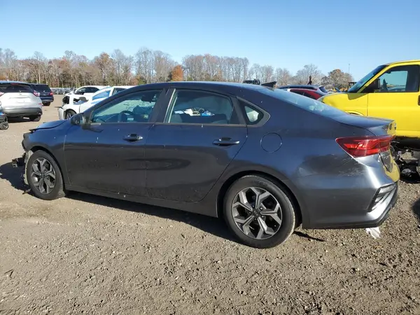 3KPF24AD2KE061549 2019 KIA FORTE - Image 2