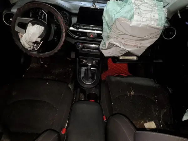3KPF24AD2KE061664 2019 KIA FORTE - Image 8