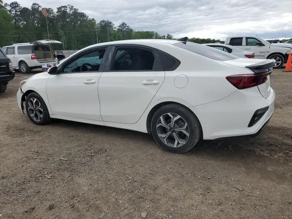 3KPF24AD2KE062121 2019 KIA FORTE - Image 2