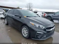 3KPF24AD2KE063589 2019 KIA FORTE