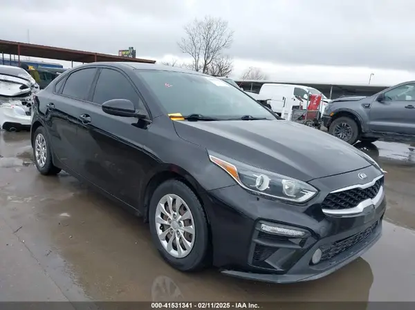 3KPF24AD2KE063589 2019 KIA FORTE - Image 1