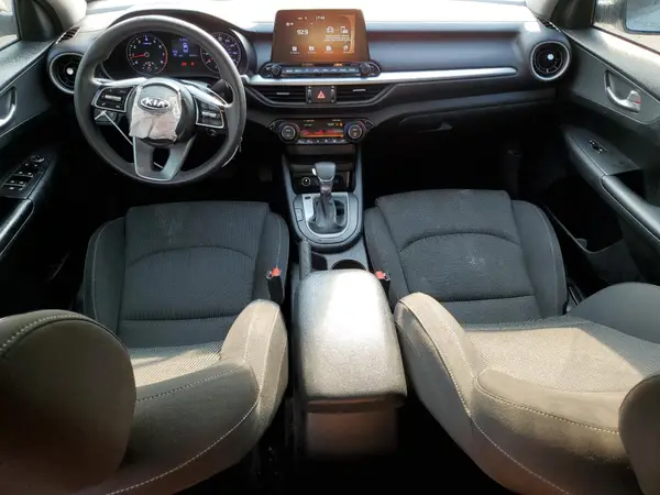 3KPF24AD2KE066993 2019 KIA FORTE - Image 8