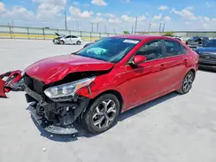 3KPF24AD2KE067528 2019 KIA FORTE