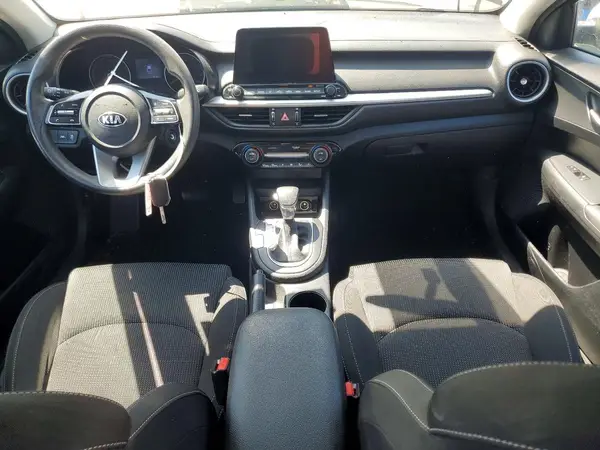 3KPF24AD2KE067593 2019 KIA FORTE - Image 8