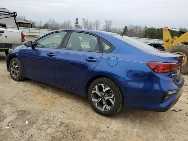 3KPF24AD2KE067657 2019 KIA FORTE - Image 2