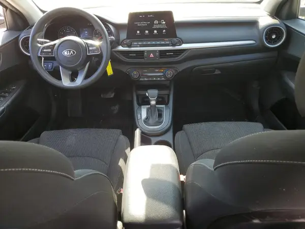 3KPF24AD2KE071272 2019 KIA FORTE - Image 8