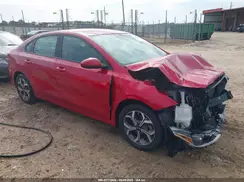 3KPF24AD2KE072499 2019 KIA FORTE