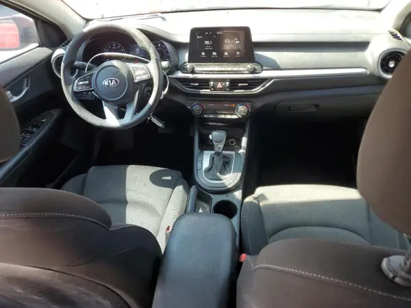 3KPF24AD2KE074284 2019 KIA FORTE - Image 8