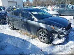 3KPF24AD2KE074592 2019 KIA FORTE