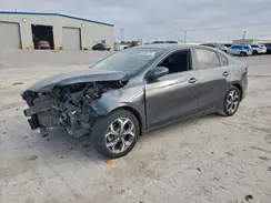 3KPF24AD2KE077539 2019 KIA FORTE
