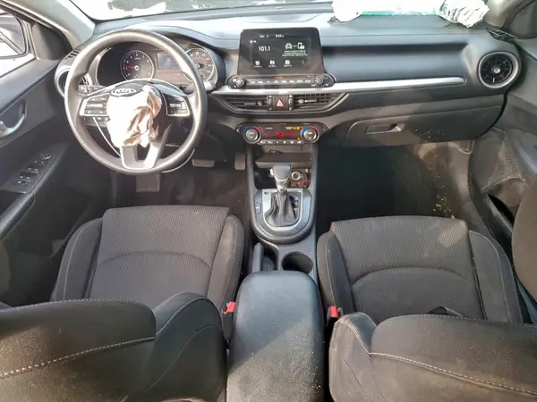 3KPF24AD2KE077539 2019 KIA FORTE - Image 8