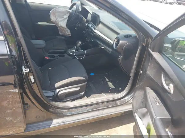 3KPF24AD2KE079727 2019 KIA FORTE - Image 8