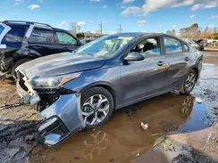 3KPF24AD2KE080747 2019 KIA FORTE