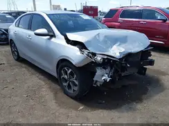 3KPF24AD2KE081400 2019 KIA FORTE