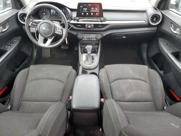 3KPF24AD2KE081624 2019 KIA FORTE - Image 8