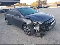 3KPF24AD2KE082501 2019 KIA FORTE