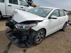 3KPF24AD2KE082840 2019 KIA FORTE