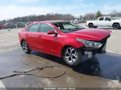 3KPF24AD2KE082952 2019 KIA FORTE
