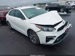 3KPF24AD2KE083096 2019 KIA FORTE