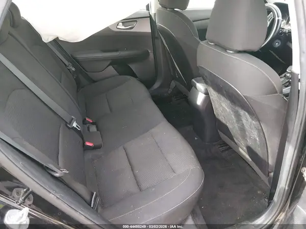 3KPF24AD2KE083177 2019 KIA FORTE - Image 8